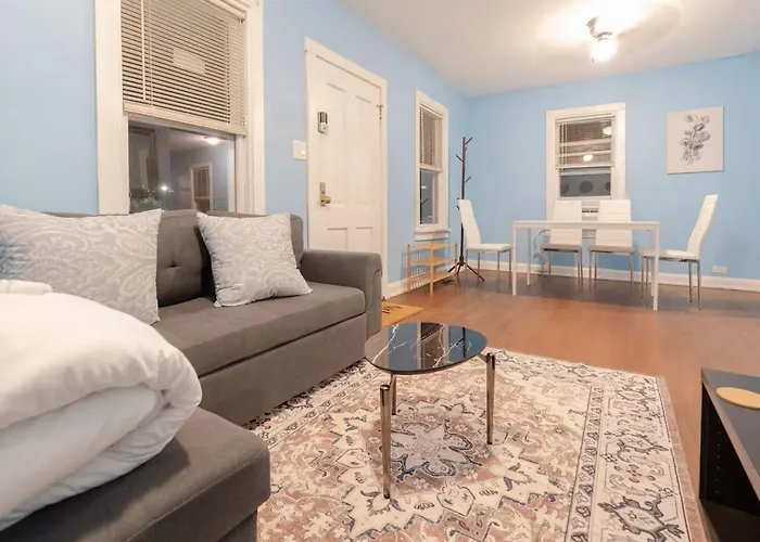 Cozy 1-bedroom House In Tranquil With Free Parking Skokie